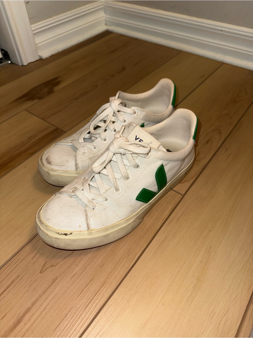 Veja Campo Sneakers
